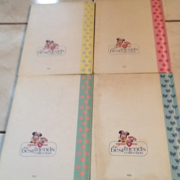 Vintage 1991 set of four Disney books - Picture 2 of 6